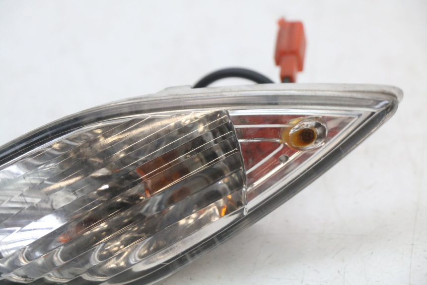 photo de FRECCE DESTRA POSTERIORE SYM FIDDLE 3 III 50 (2014 - 2020) - Zoom sullo stato d'uso