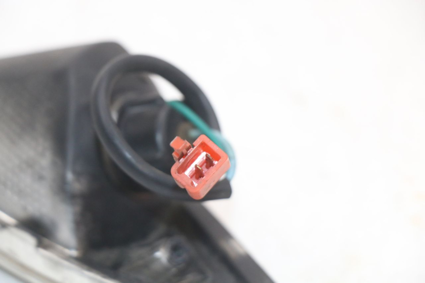 photo de FRECCE DESTRA POSTERIORE SYM FIDDLE 3 III 50 (2014 - 2020) - Dettagli dei punti di fissaggio