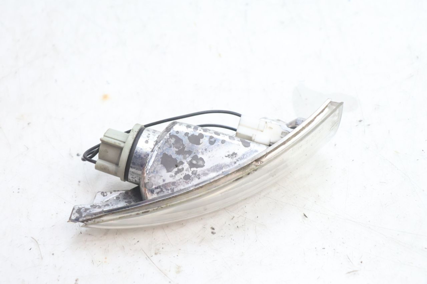 photo de FANALE POSTERIORE DESTRO PIAGGIO FLY 2T 50 (2004 - 2017) - Primo piano tecnico
