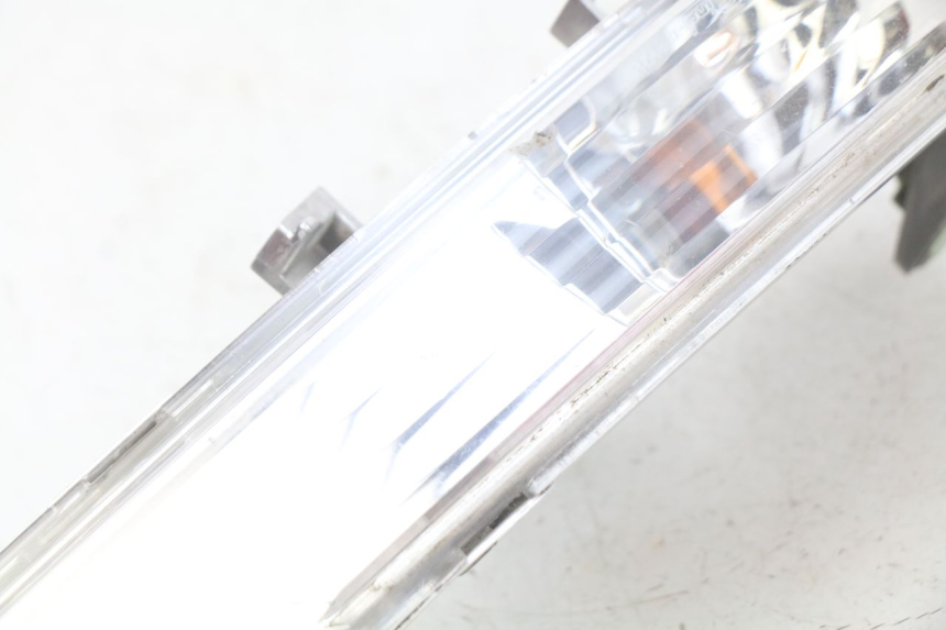 photo de FANALE POSTERIORE DESTRO PEUGEOT GEOPOLIS 400 (2007 - 2013) - Altra angolazione