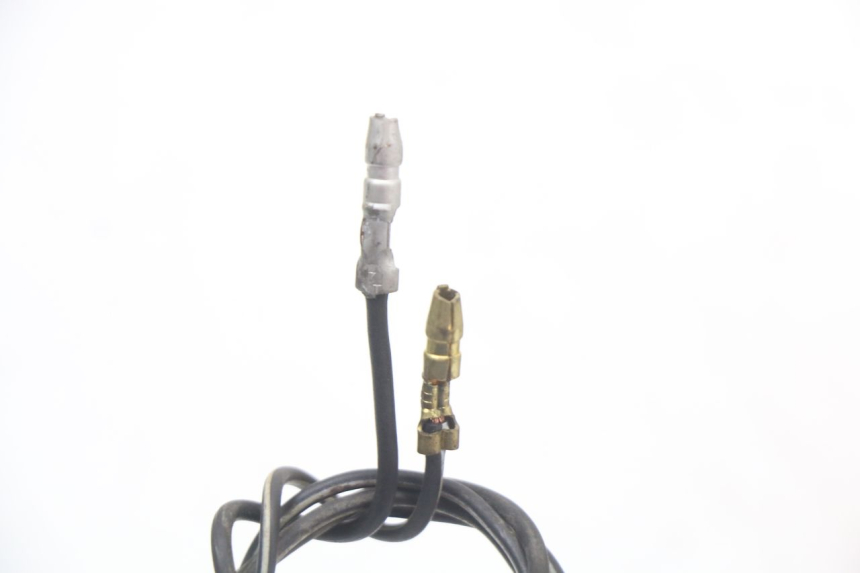 photo de FRECCE DESTRA POSTERIORE SUZUKI GN 125 (1997 - 2000) - Vista d'insieme del prodotto