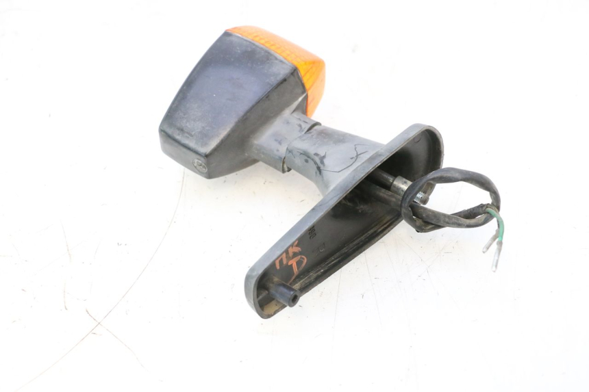 photo de FRECCE DESTRA POSTERIORE KAWASAKI GPX F ZX750F 750 (1986 - 1990) - Dettagli dei punti di fissaggio