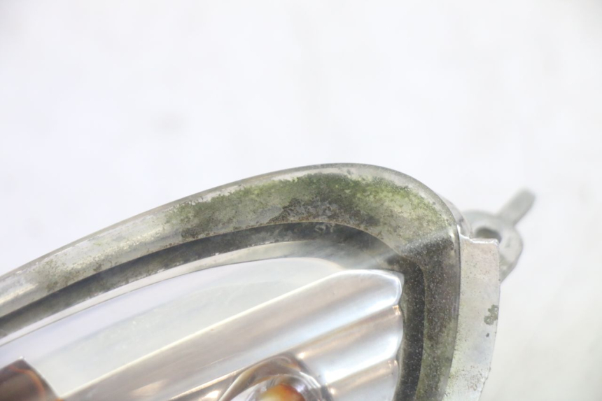 photo de FANALE POSTERIORE DESTRO KYMCO GRAND DINK 125 (2002 - 2007) - Altra angolazione