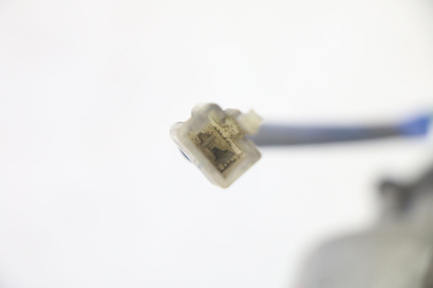 photo de FANALE POSTERIORE DESTRO KYMCO GRAND DINK 125 (2002 - 2007) - Stato della superficie e materiale