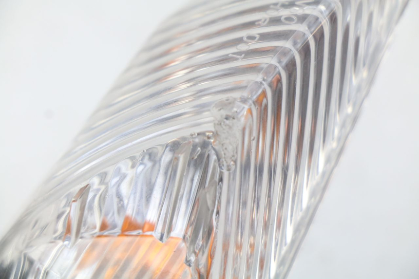 photo de FANALE POSTERIORE DESTRO SUZUKI GSX-R GSXR 750 (2011 - 2016) - Stato della superficie e materiale