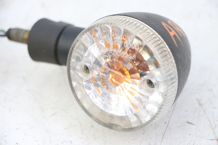 photo de FRECCE DESTRA POSTERIORE KEEWAY K-LIGHT KLIGHT 125 (2018 - 2025) - Dettagli dei punti di fissaggio