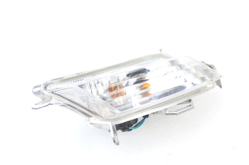 photo de FANALE POSTERIORE DESTRO KYMCO LIKE 2T 50 (2009 - 2018) - Primo piano tecnico