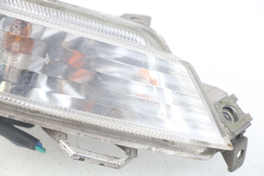 photo de FANALE POSTERIORE DESTRO KYMCO LIKE 4T 50 (2009 - 2018) - Primo piano tecnico