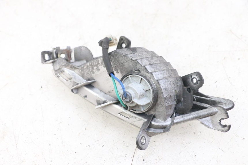 photo de FANALE POSTERIORE DESTRO KYMCO LIKE 125 (2009 - 2016) - Zoom sullo stato d'uso