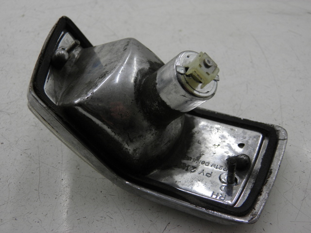 photo de FANALE POSTERIORE DESTRO LML DLX 2T 125 (2008) - Dettaglio del componente