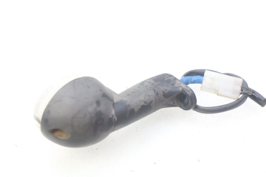 photo de FANALE POSTERIORE DESTRO PEUGEOT LUDIX 50 (2005 - 2007) - Dettagli dei punti di fissaggio