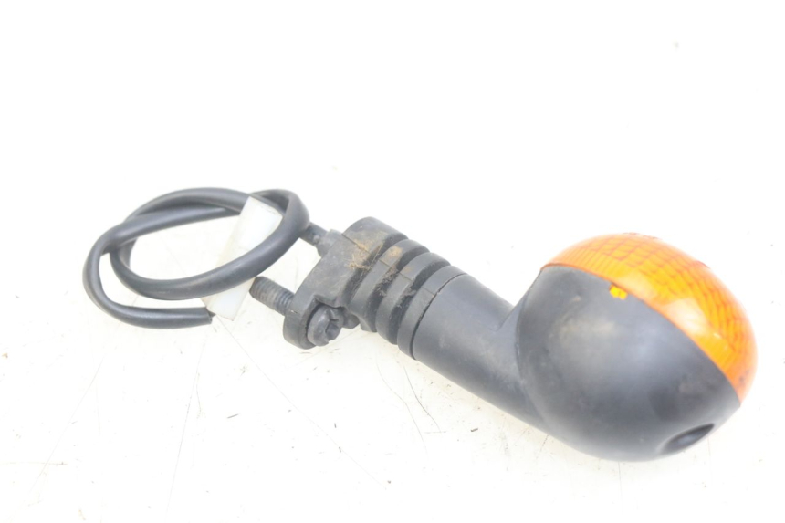 photo de FANALE POSTERIORE DESTRO PEUGEOT LUDIX 50 (2005 - 2007) - Zoom sullo stato d'uso