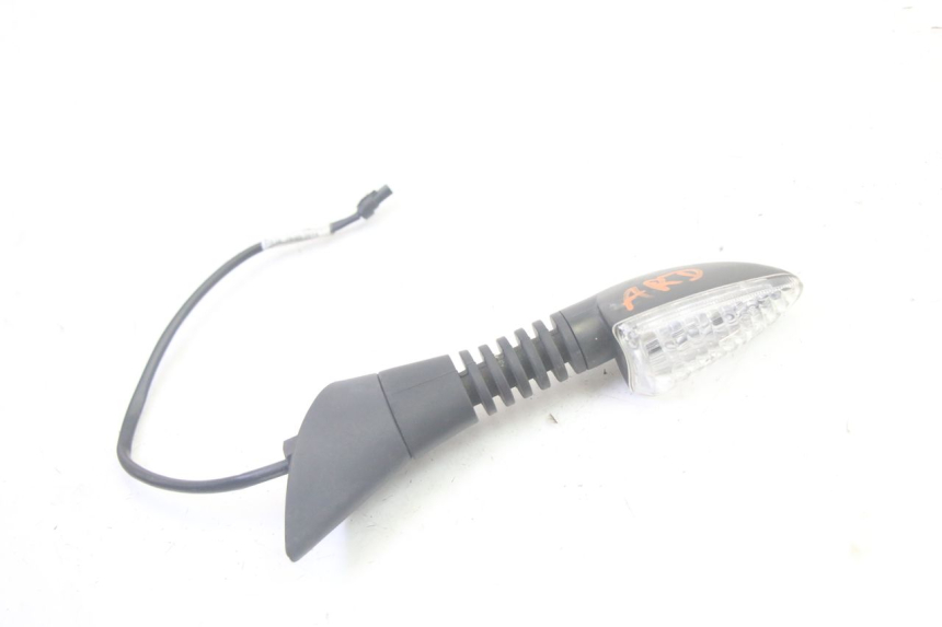 photo de FRECCE DESTRA POSTERIORE PIAGGIO MP3 HPE 350 (2018 - 2020) - Vista principale