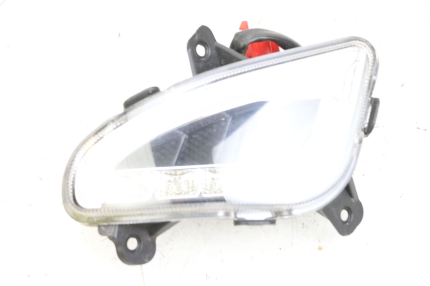 photo de FRECCIA POSTERIORE DESTRA JM MOTORS OLDIES GT 4T 50 (2018 - 2025) - Dettagli dei punti di fissaggio