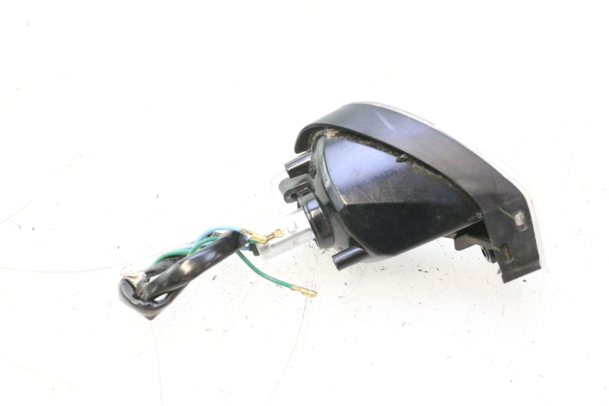 photo de FANALE POSTERIORE DESTRO HONDA PCX (JF28) 125 (2009 - 2011) - Primo piano tecnico