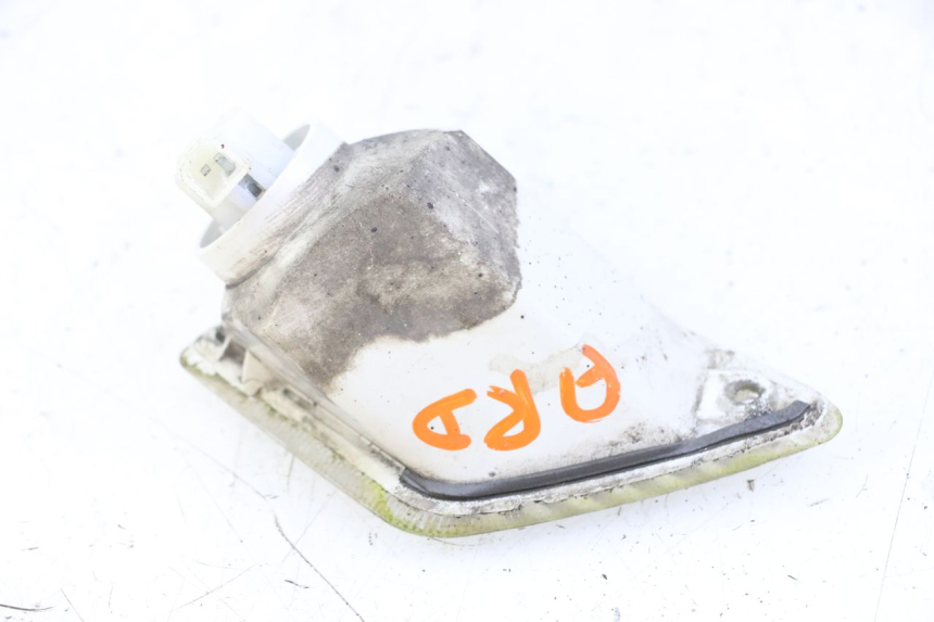 photo de FRECCE DESTRA POSTERIORE PIAGGIO VESPA GRANTURISMO 200 (2004 - 2005) - Dettagli dei punti di fissaggio