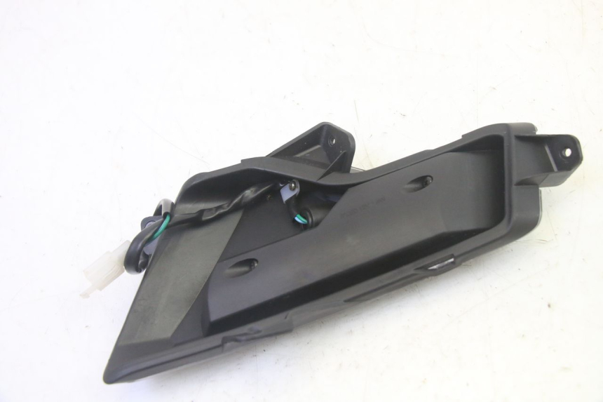 photo de FRECCE DESTRA POSTERIORE EFUN PUSA 1 - Vista d'insieme del prodotto