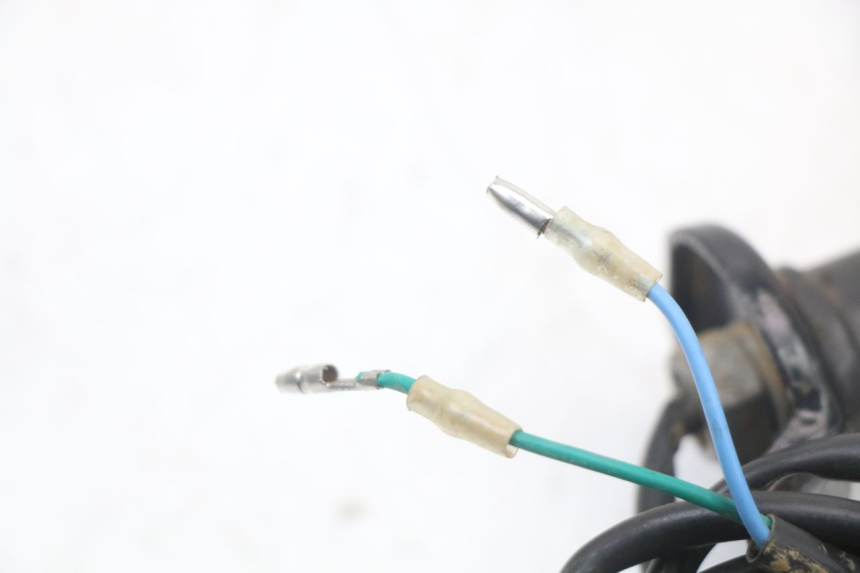 photo de FRECCE DESTRA POSTERIORE REGAL RAPTOR SPYDER 125 (2010 - 2018) - Dettagli dei punti di fissaggio