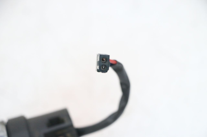 photo de FRECCE DESTRA POSTERIORE APRILIA SCARABEO GT TOURING 125 (1999 - 2005) - Zoom sullo stato d'uso