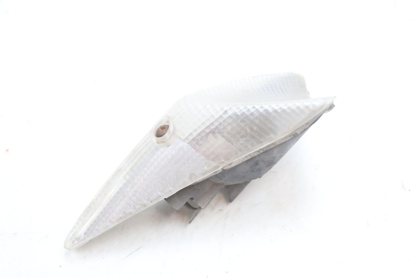 photo de FRECCE DESTRA POSTERIORE PEUGEOT SPEEDFIGHT 2 AC 50 (2000 - 2009) - Dettaglio del componente
