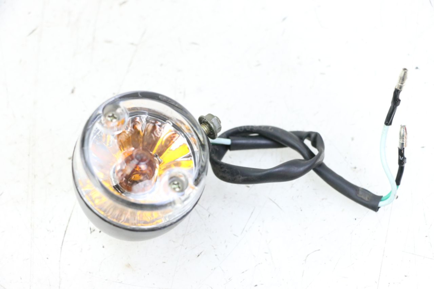 photo de FRECCE DESTRA POSTERIORE SYM ORBIT 2 4T 50 (2008 - 2017) - Zoom sullo stato d'uso