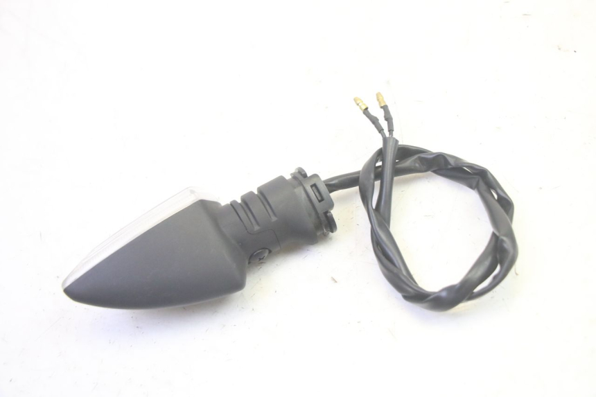 photo de FRECCE DESTRA POSTERIORE YAMAHA TRICITY 300 (2020 - 2024) - Primo piano tecnico