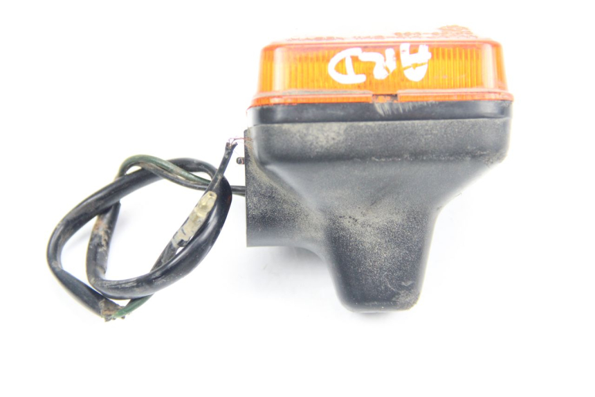 photo de FANALE POSTERIORE DESTRO YAMAHA TW 125 (1998 - 2002) - Primo piano tecnico