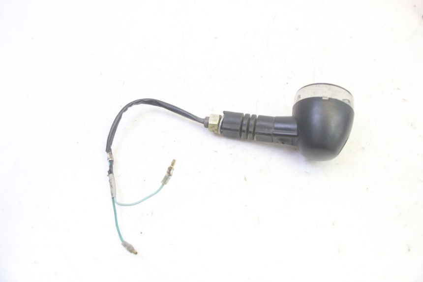 photo de FANALE POSTERIORE DESTRO DAELIM VJ ROADWIN FI 125 (2008 - 2017) - Zoom sullo stato d'uso