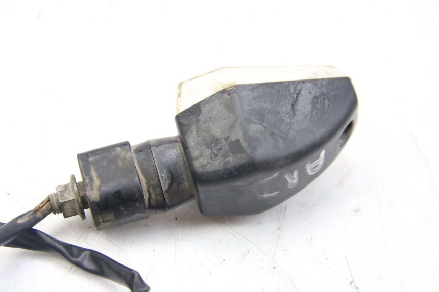 photo de FANALE POSTERIORE DESTRO SYM WOLF SB 125 (2011 - 2018) - Zoom sullo stato d'uso