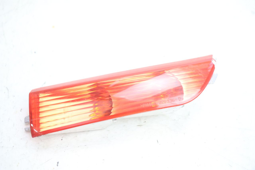photo de FRECCE DESTRA POSTERIORE PIAGGIO X8 STREET 125 (2006 - 2007) - Vista principale