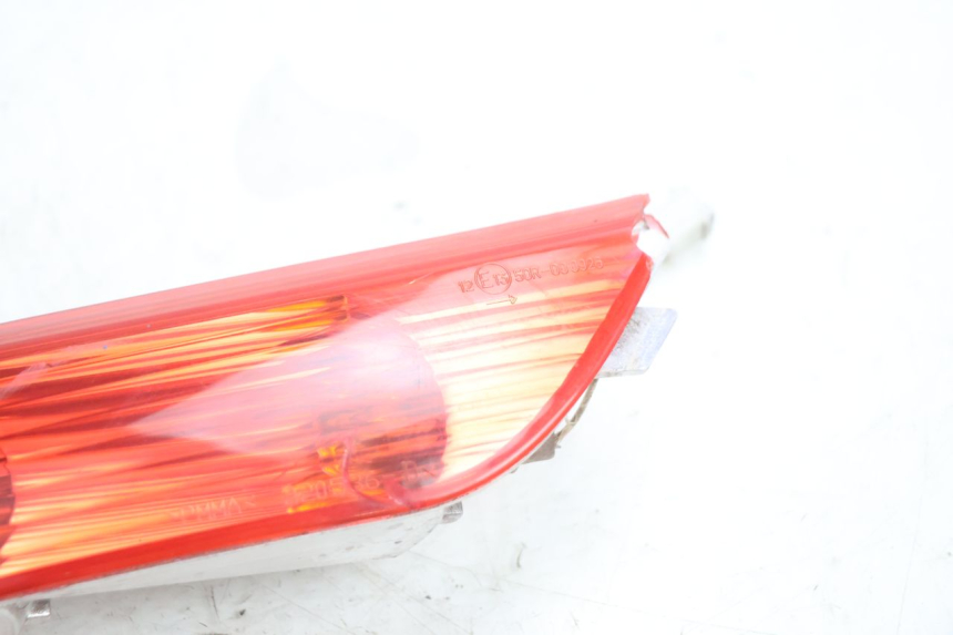 photo de FRECCE DESTRA POSTERIORE PIAGGIO X8 STREET 125 (2006 - 2007) - Zoom sullo stato d'uso