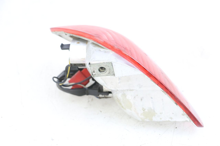 photo de FANALE POSTERIORE DESTRO PIAGGIO X9 125 (2000 - 2003) - Vista d'insieme del prodotto