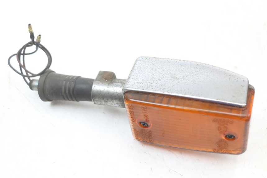 photo de FRECCE DESTRA POSTERIORE YAMAHA XJ F 900 (1983 - 1994) - Altra angolazione