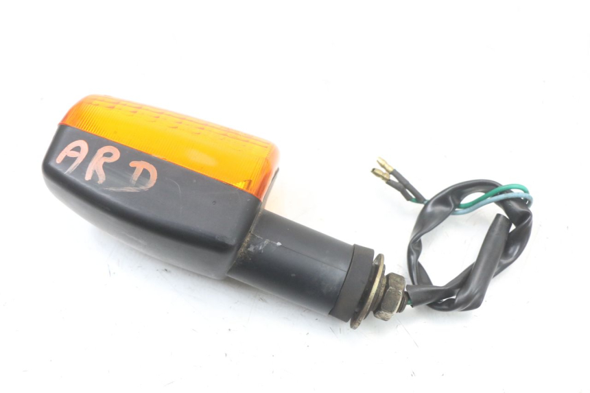 photo de FRECCE DESTRA POSTERIORE SYM XS 125 (2007 - 2016) - Altra angolazione