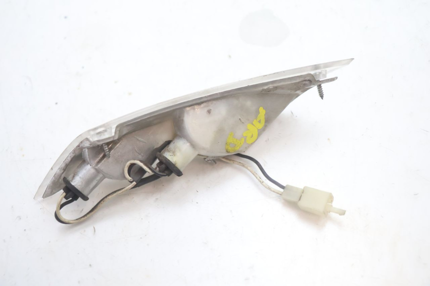 photo de FRECCE DESTRA POSTERIORE PIAGGIO ZIP 4T 50 (2006 - 2017) - Primo piano tecnico