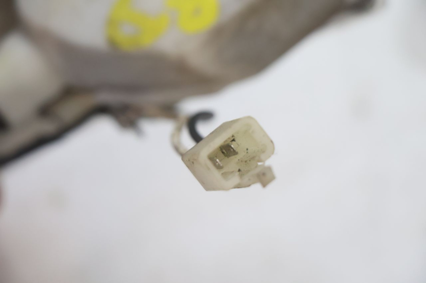 photo de FRECCE DESTRA POSTERIORE PIAGGIO ZIP 4T 50 (2006 - 2017) - Dettagli dei punti di fissaggio