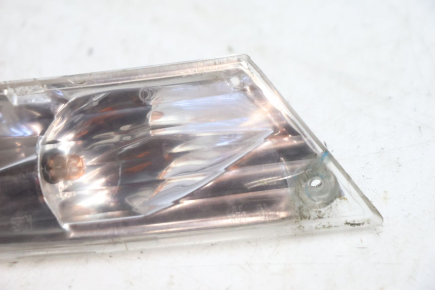 photo de FANALE POSTERIORE DESTRO PIAGGIO ZIP 4T 50 (2018 - 2020) - Zoom sullo stato d'uso