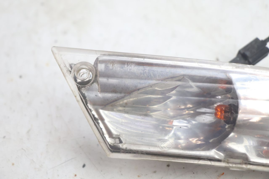 photo de FRECCE DESTRA POSTERIORE PIAGGIO ZIP IGET 4T 50 (2021 - 2023) - Dettaglio del componente