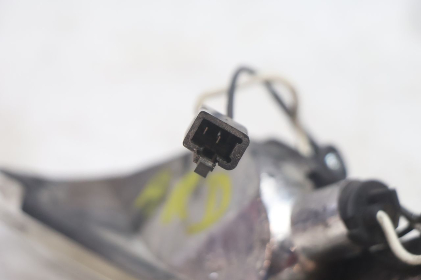 photo de FRECCE DESTRA POSTERIORE PIAGGIO ZIP IGET 4T 50 (2021 - 2023) - Stato della superficie e materiale