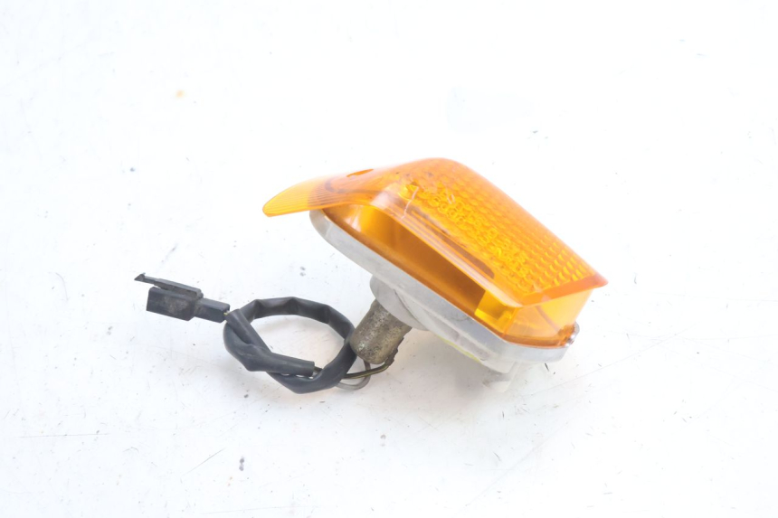 photo de FANALE POSTERIORE DESTRO KAWASAKI ZZR 600 (1995 - 2004) - Altra angolazione