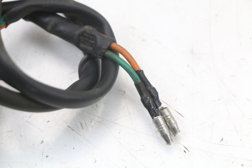 photo de CLIGNOTANTE POSTERIORE SINISTRA KYMCO AGILITY 4T 50 (2005 - 2018) - Altra angolazione