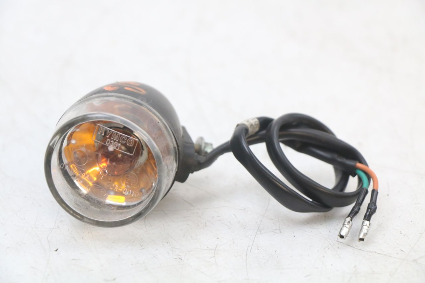 photo de CLIGNOTANTE POSTERIORE SINISTRA KYMCO AGILITY 4T 50 (2018 - 2022) - Dettaglio del componente