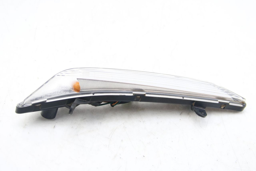 photo de CLIGNOTANTE POSTERIORE SINISTRA ECCITY ARTELEC 670 1 (2013 - 2017) - Altra angolazione