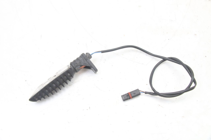 photo de FRECCE SINISTRO POSTERIORE BMW S RR ABS S1000RR 1000 (2015 - 2018) - Zoom sullo stato d'uso