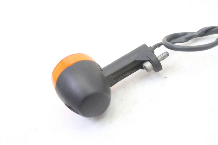 photo de FRECCE SINISTRO POSTERIORE APRILIA CLASSIC 125 (1995 - 2001) - Primo piano tecnico