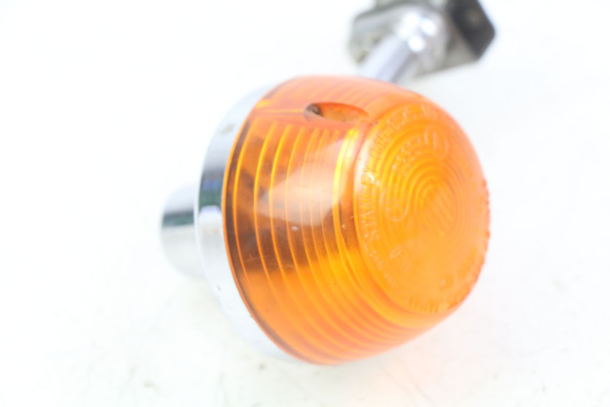 photo de CLIGNOTANTE POSTERIORE SINISTRA HONDA CM 125 (1983 - 2003) - Vista d'insieme del prodotto