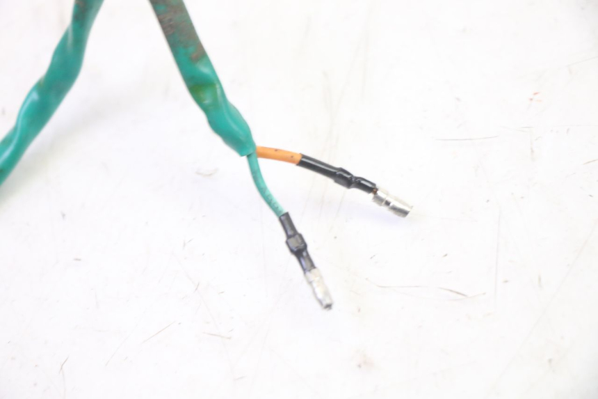 photo de FANALE POSTERIORE SINISTRO SYM CROX 4T 50 (2016 - 2023) - Primo piano tecnico