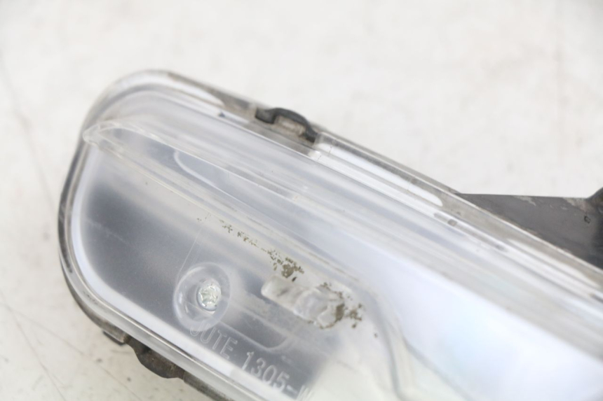 photo de FANALE POSTERIORE SINISTRO PEUGEOT DJANGO 4T 50 (2014 - 2019) - Zoom sullo stato d'uso