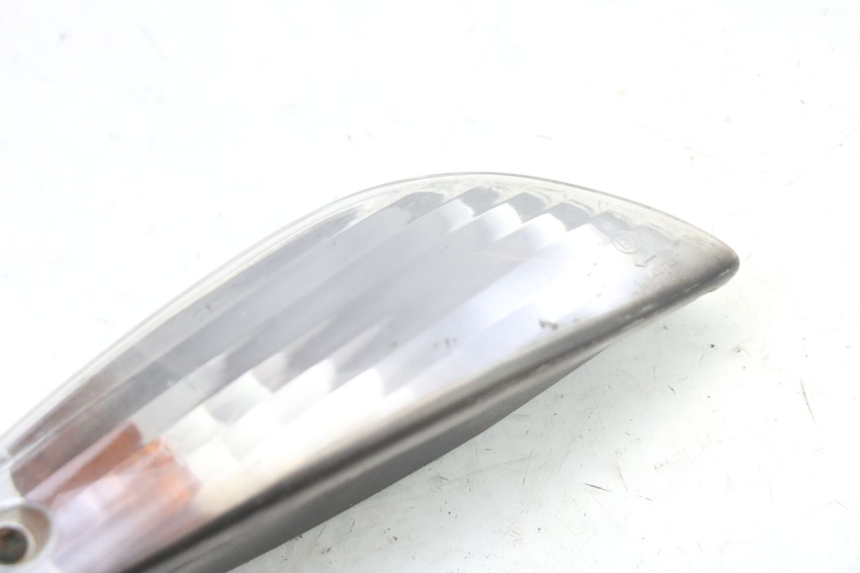 photo de CLIGNOTANTE POSTERIORE SINISTRA PEUGEOT ELYSTAR 50 (2002 - 2014) - Zoom sullo stato d'uso