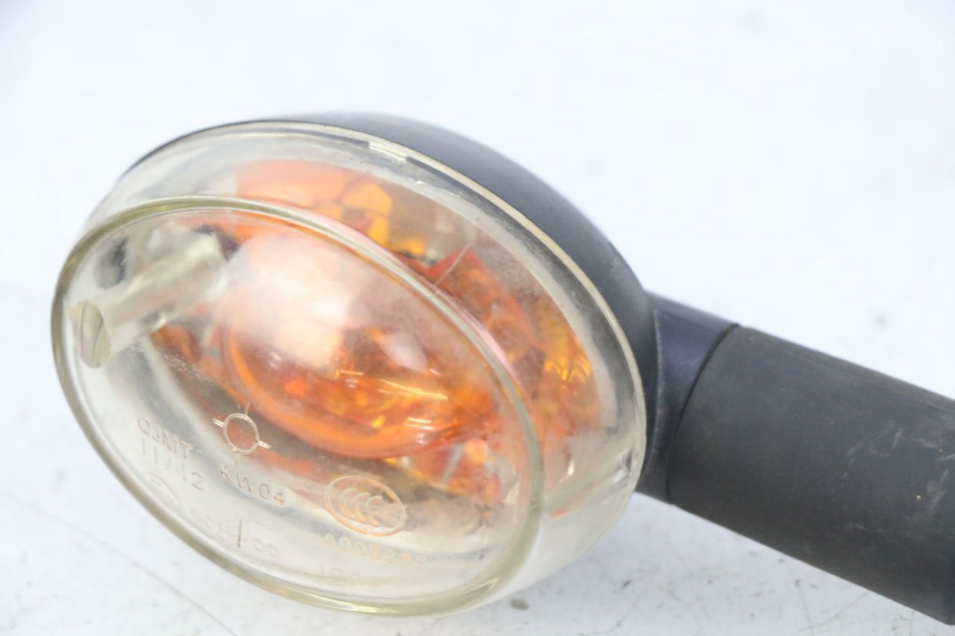 photo de CLIGNOTANTE POSTERIORE SINISTRA KEEWAY F-ACT FACT 50 (2006 - 2011) - Stato della superficie e materiale